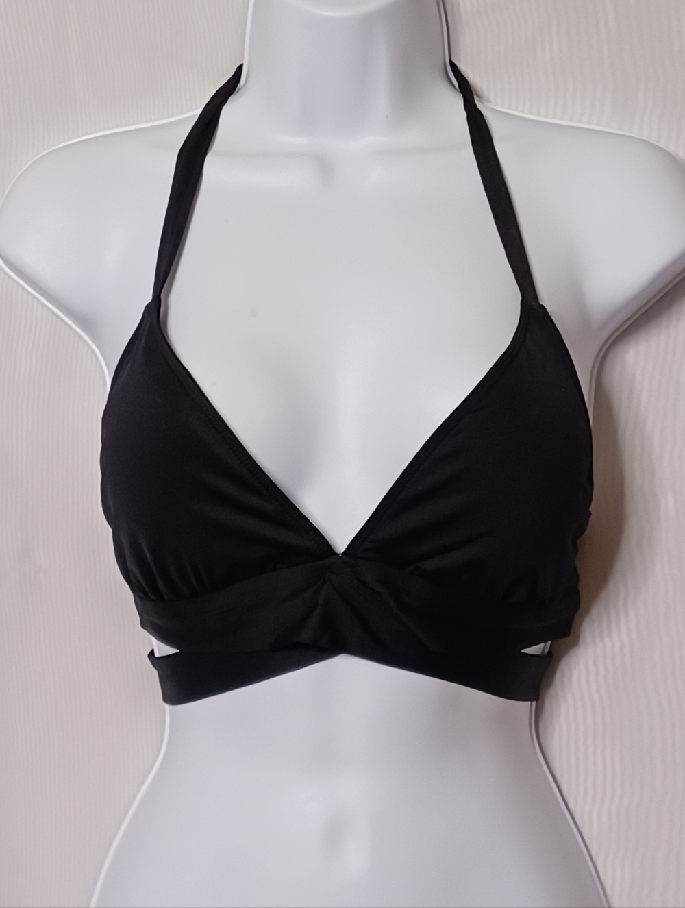 Kona Sol Black Swimwear Halter Top. Size L